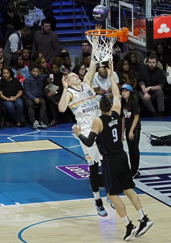 Nikola Jokić i Nikola Vučević u Ol-star duelu u nadmetanju u veštinama